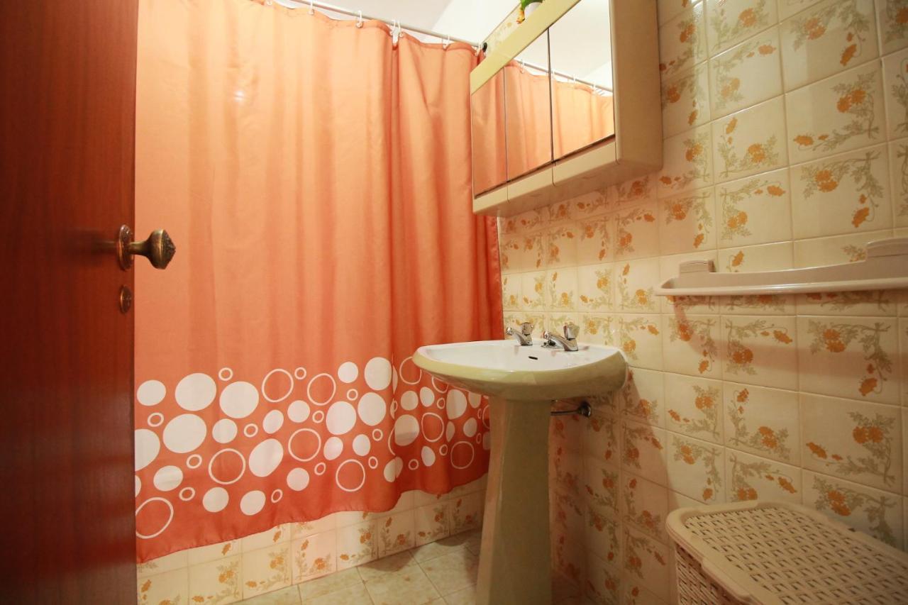 Apartamento Apartamento 2q No Centro *